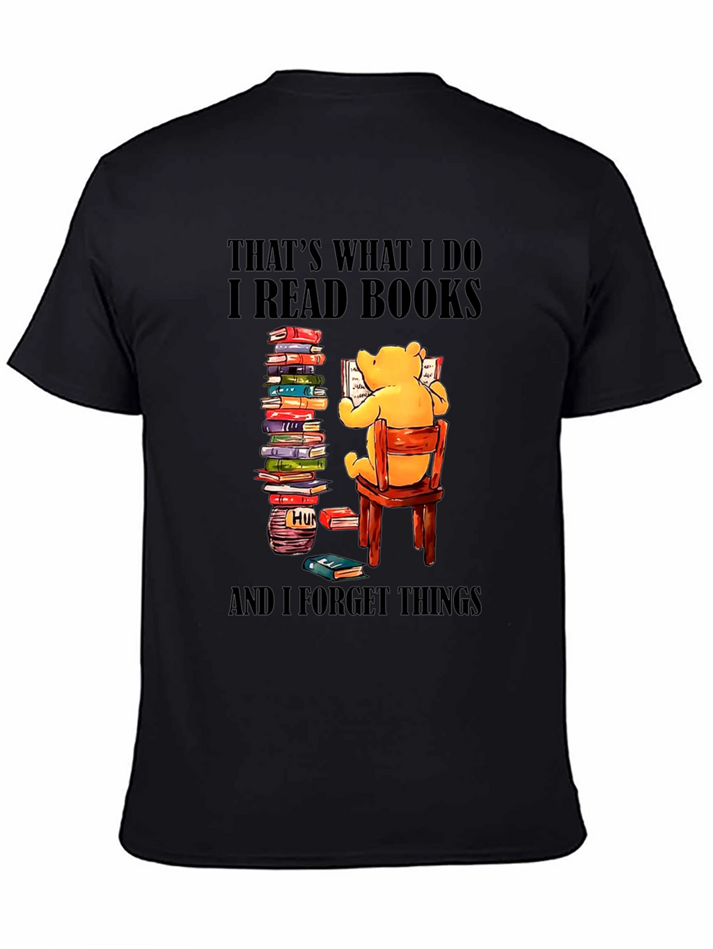 Book Lover T-Shirt: Winnie the Pooh Reads